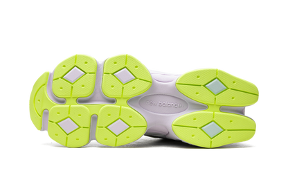 9060 White Silver Metalic Taro