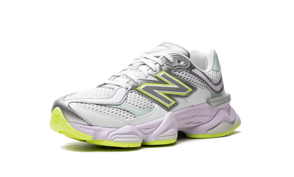 9060 White Silver Metalic Taro