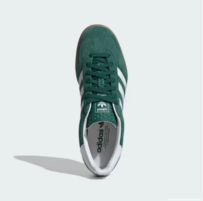 Green Gazelle Indoor Collegiate Gum