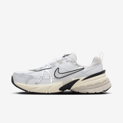 Summit White V2K Run Summit White Metallic Silver