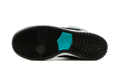 Dunk Low SB Atmos Elephant
