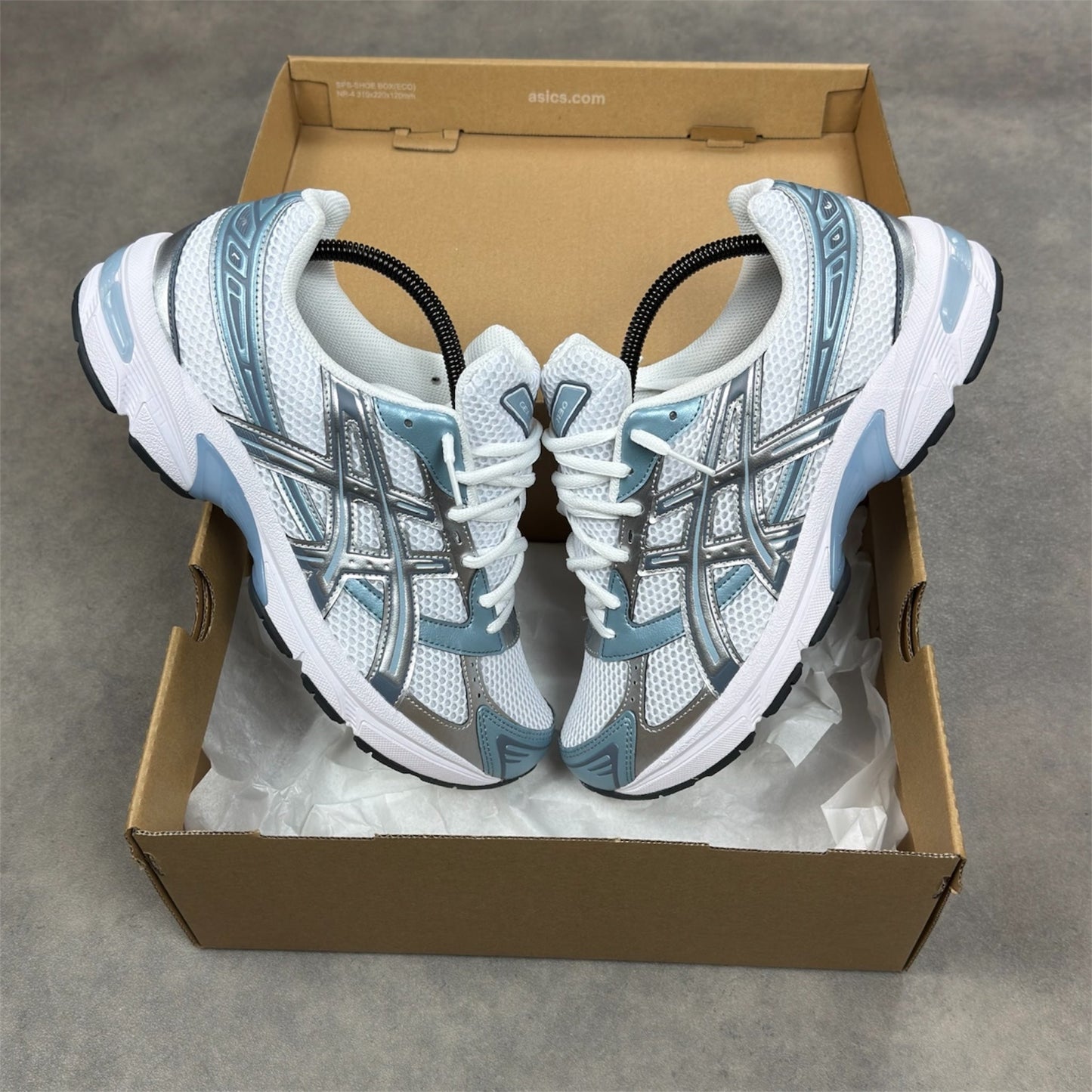 Gel 1130 White Shark Skin