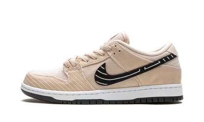Dunk Low SB Albino & Preto 'Jiu-Jitsu'