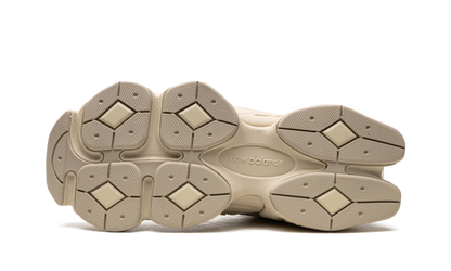 9060 Black Turtledove Silver Metallic