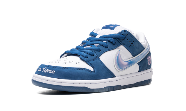 Dunk Low Born x Raised