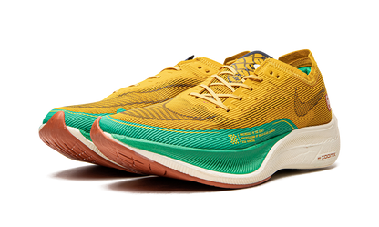Green ZoomX Vaporfly Next% 2 Dark Sulfur Stadium