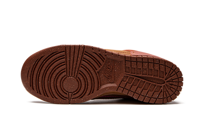 Dunk Low Pink Disrupt 2 Desert Bronze Prime