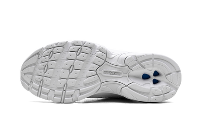 530 Triple White