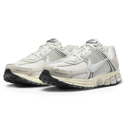 Air Zoom Vomero 5 Platinum Tint