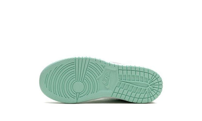 Dunk Low "Mint Foam"