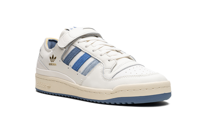 Forum 84 Low