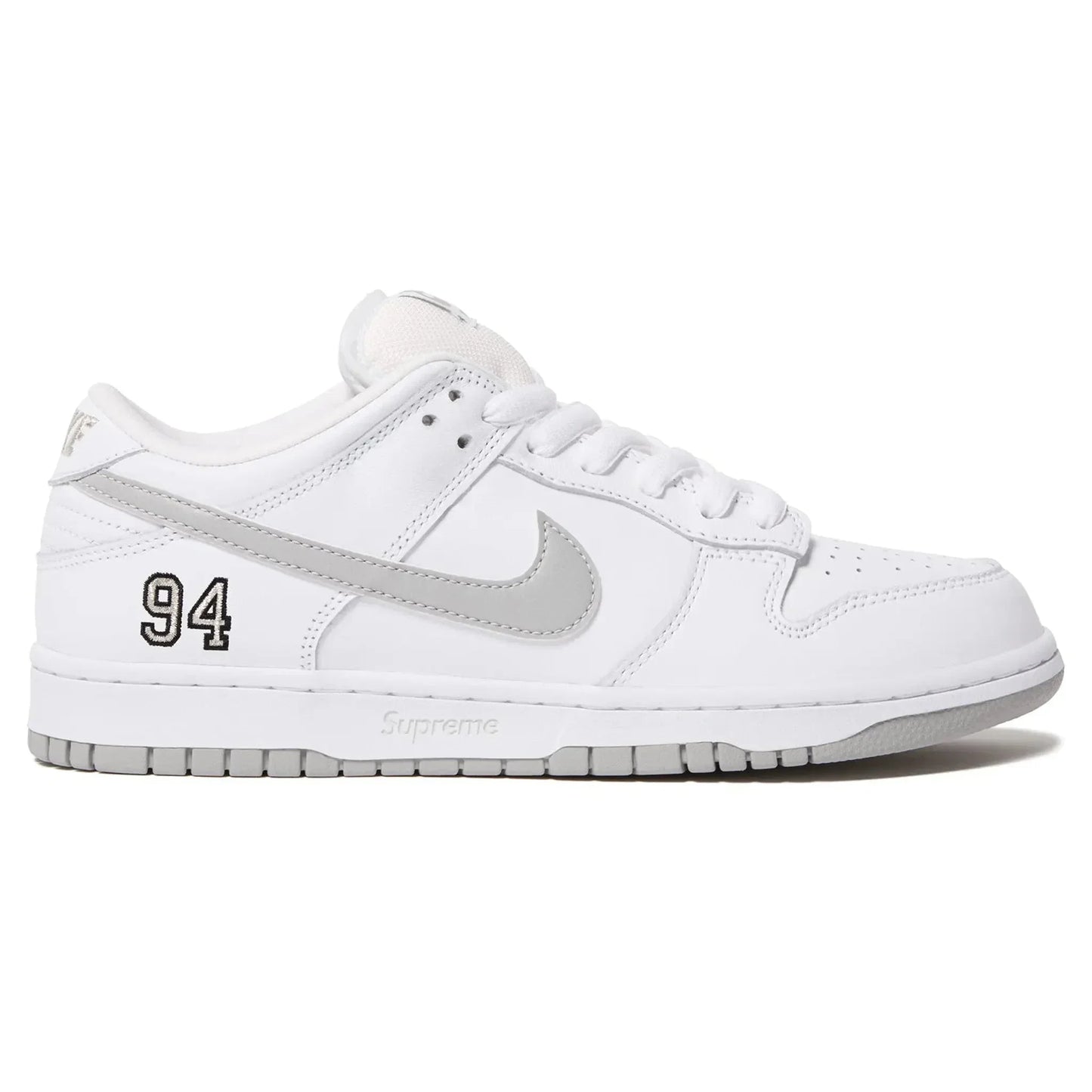Dunk Low White Supreme x SB