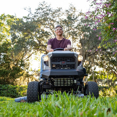 Murray® MT100 42″ Riding Lawn Mower with 13.5 HP* 500cc Briggs & Stratton® Engine