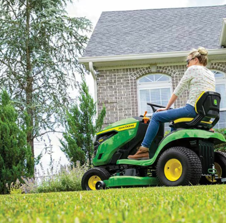 John Deere S120 Mower  42 in. 22 HP V-Twin Gas Hydrostatic Riding Lawn Mower