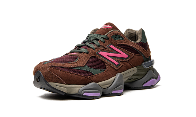 9060 Rich Oak Burgundy